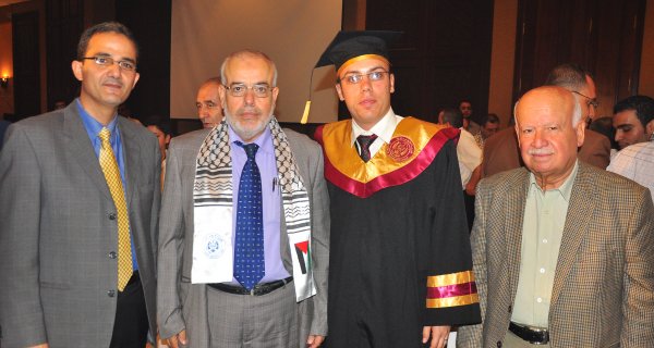 تخرج الطالب محمد سامي إبراهيم الأغا في جامعة الأزهر - كلية الطب