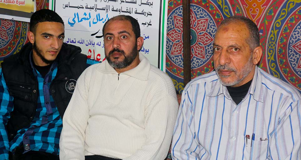 النخلة عائلة الأغا غزة وفاة الحاج عوني حسين محمود عاشور