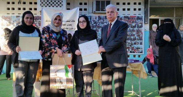قطر- المدرسة الفلسطينية تكرم الفائزين بمسابقة العلوم والهندسة
