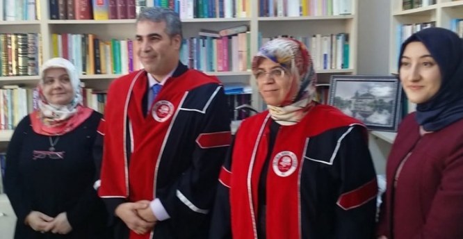 تركيا- حصول د. نضال فايز الشوربجي على درجة الدكتوراه